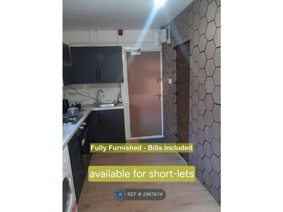 2 bed flat to rentKingsland Road, Cardiff CF5