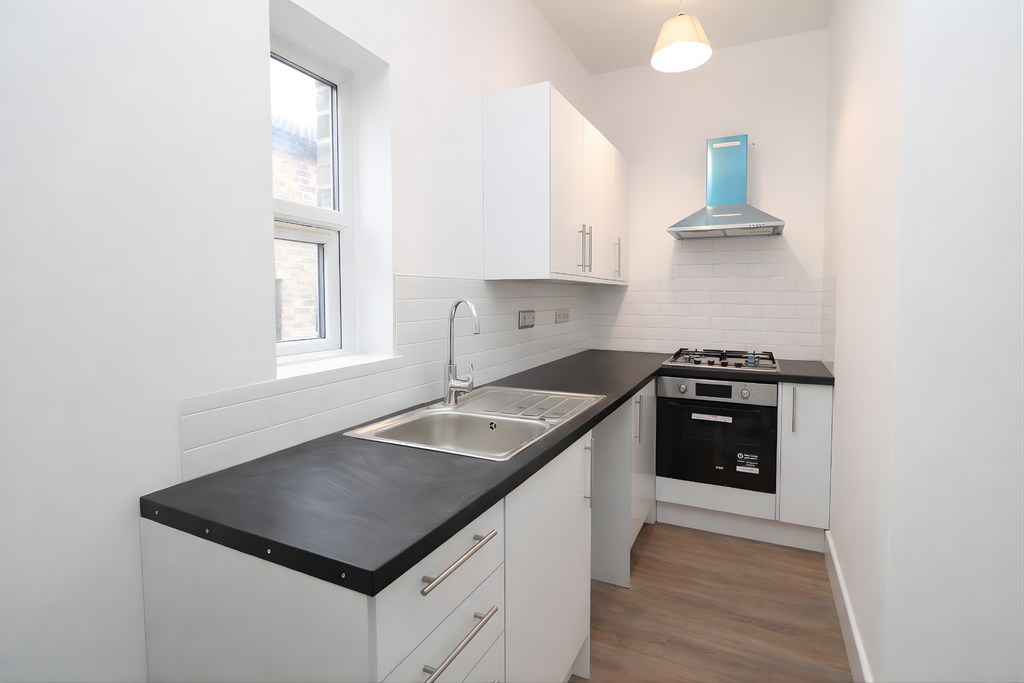 Property photo 2 of 3