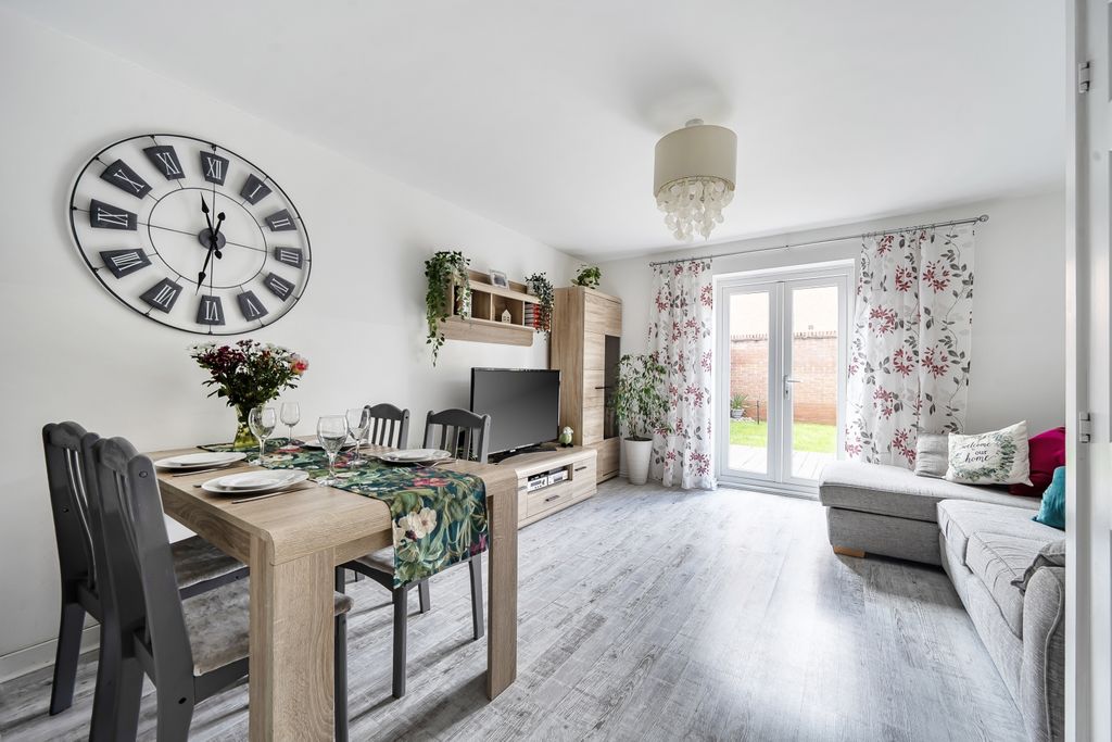 Property photo 2 of 17 Dininglounge 1