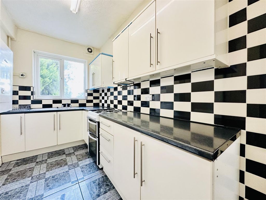 Property photo 2 of 17 Image00040.Jpeg