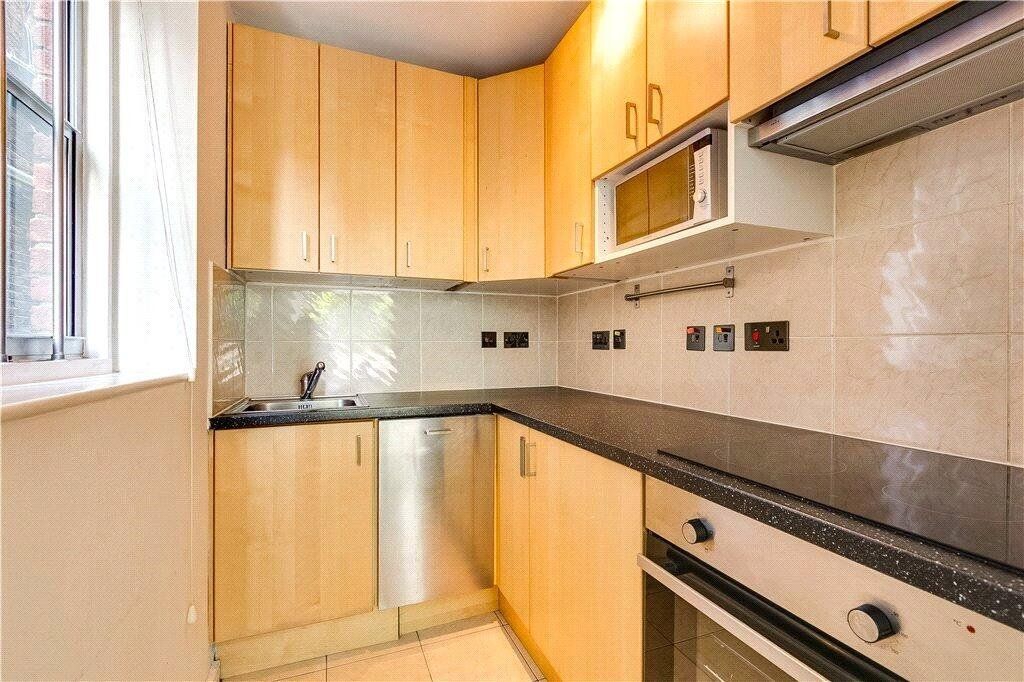 Property photo 3 of 6