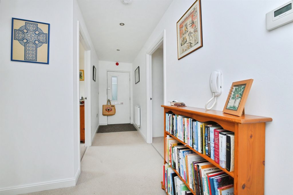 Additional image 9 of 2 bed flat for saleCauseway View, Plymouth PL9