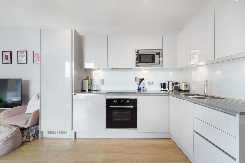 Property photo 2 of 7 Keel Apartments, 603 (9Of19)-14.Jpg