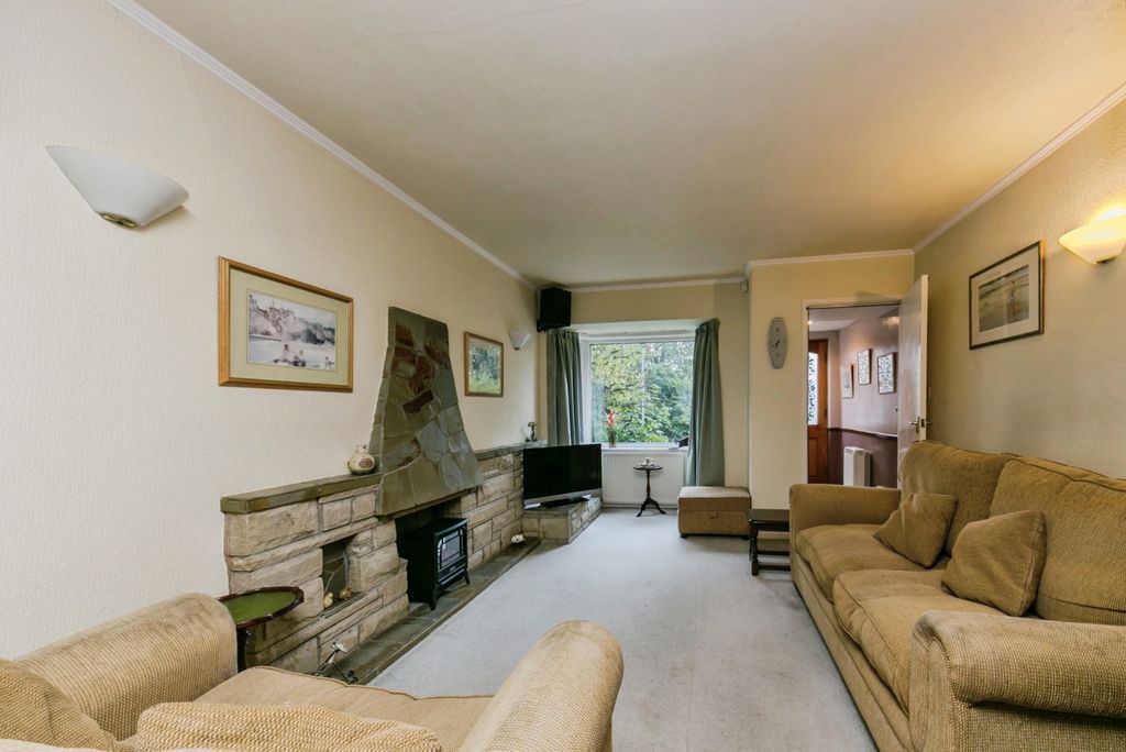 Property photo 3 of 17 Pbox-Img.Jpg