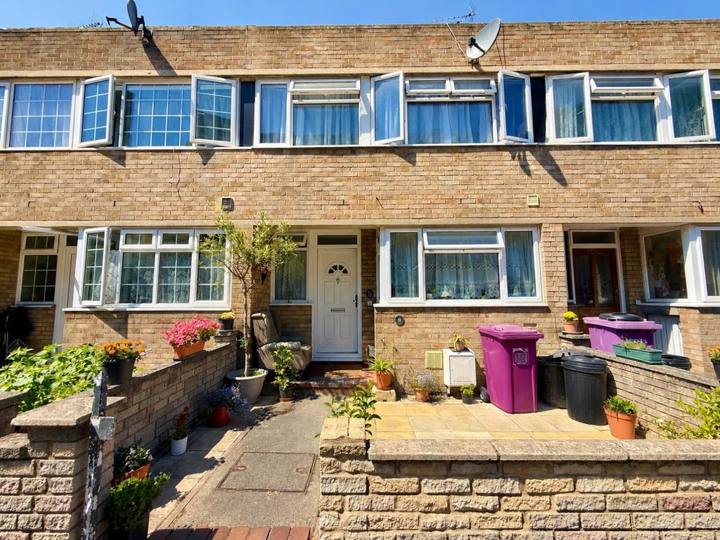 Property photo 1 of 7 Exterior.Png
