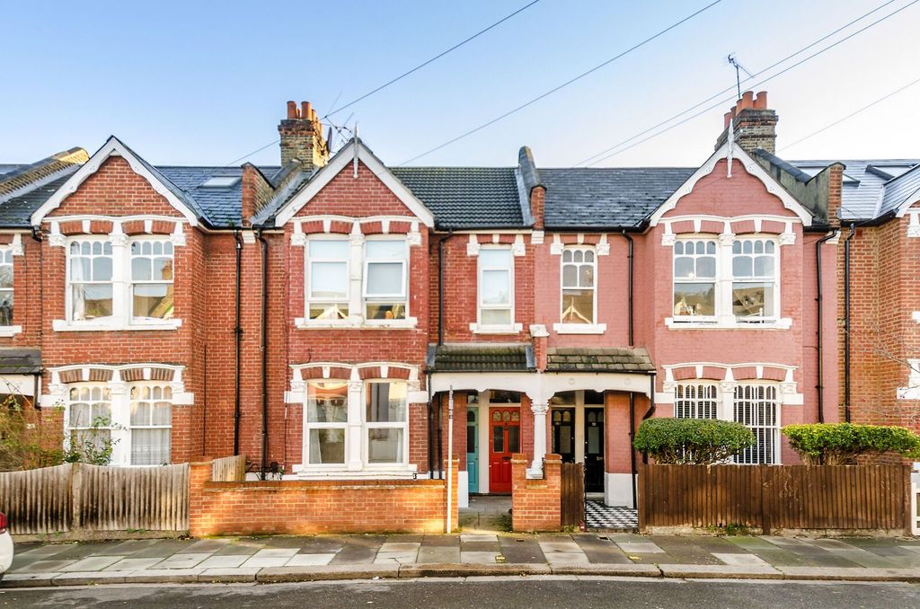 Property photo 1 of 7
