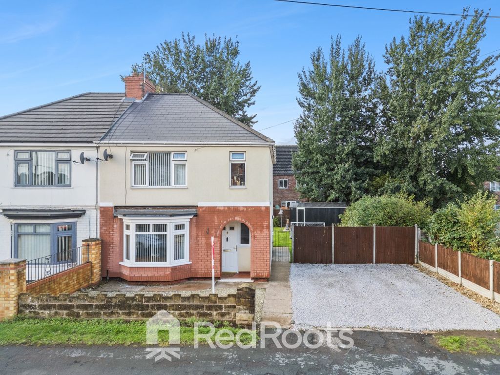 Property photo 1 of 13 5692710