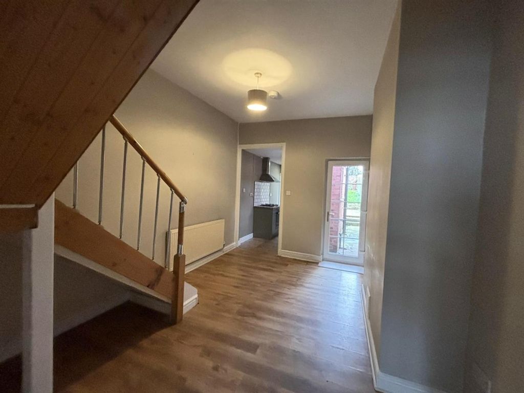 Property photo 3 of 15 d6c90858-5773-4513-8Bdf-7Ebdd51F7476.Jpg