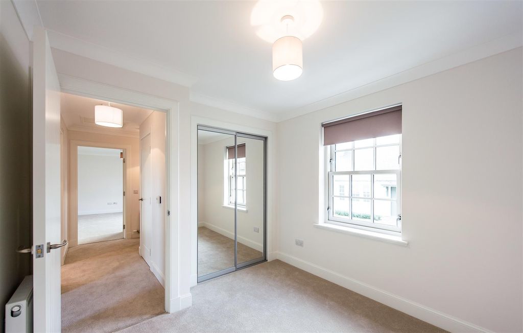 Property photo 3 of 11 Cona 2.Jpg