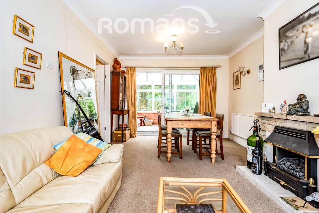 Property photo 2 of 10 2