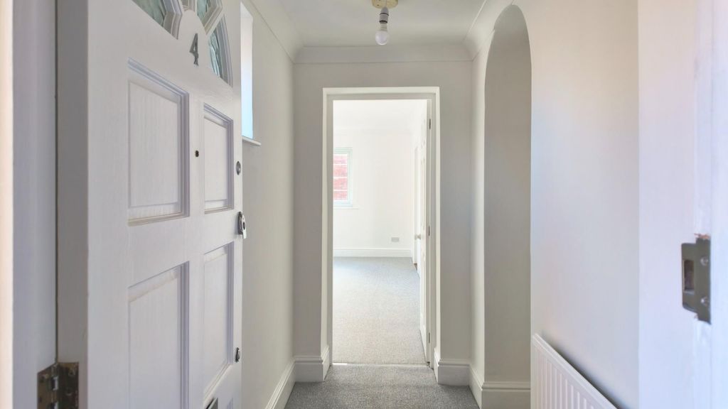 Property photo 3 of 13 Hallway
