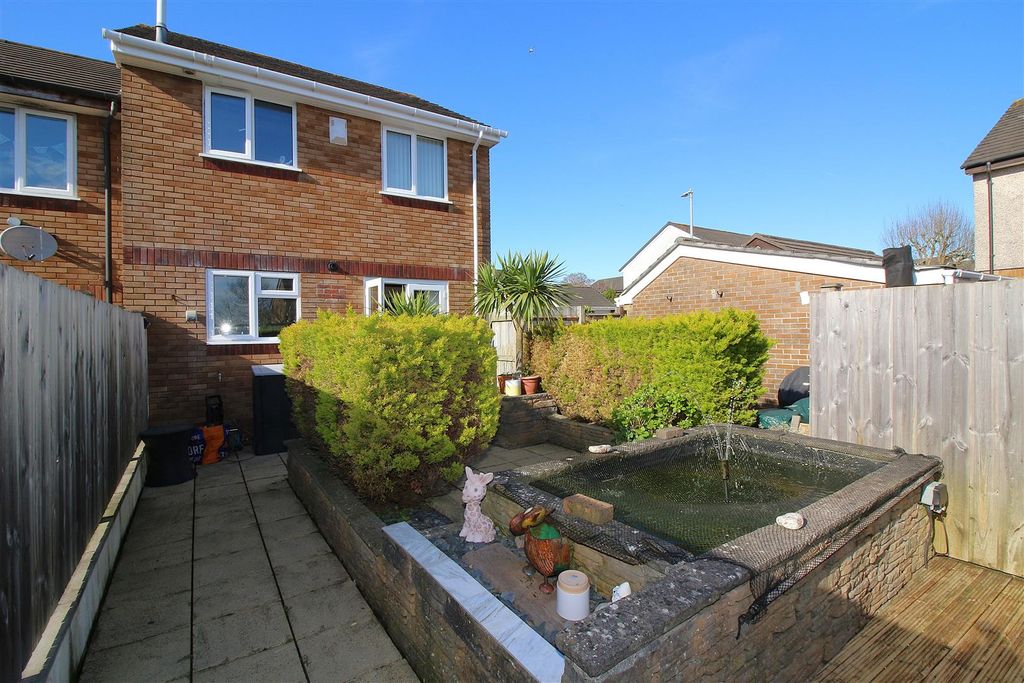 Property photo 3 of 18 Rear Garden