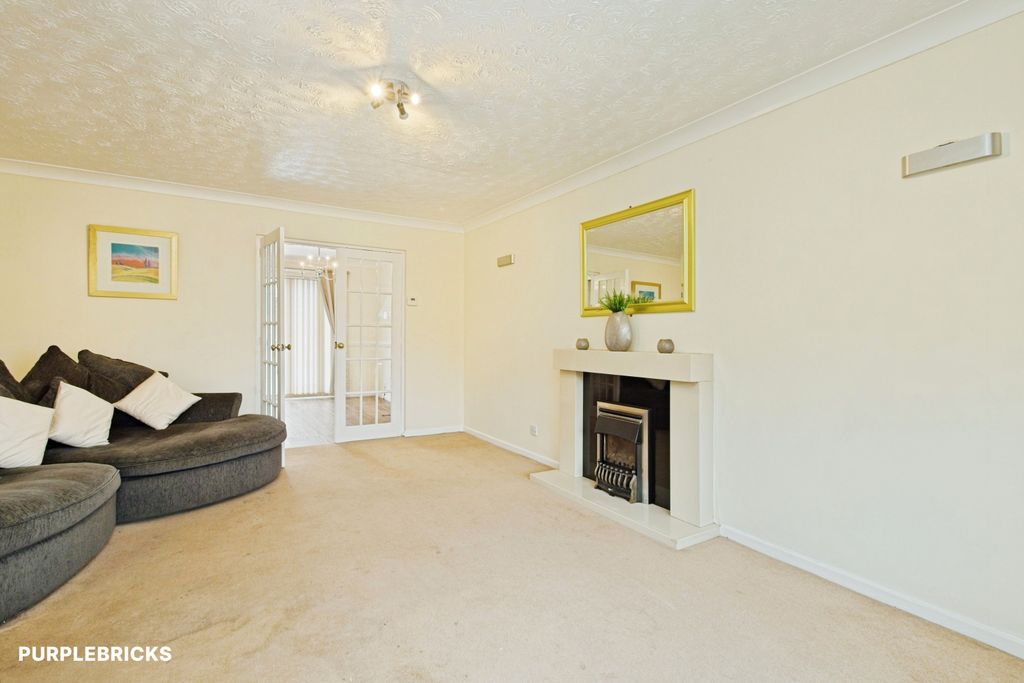 Property photo 3 of 26
