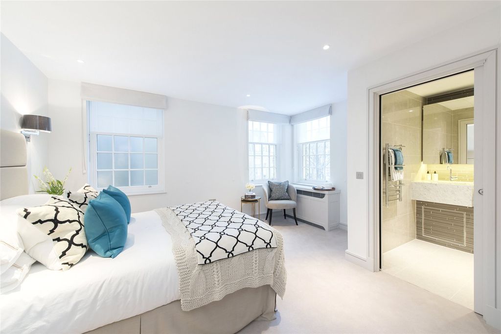 Property photo 3 of 18 Picture No. 27