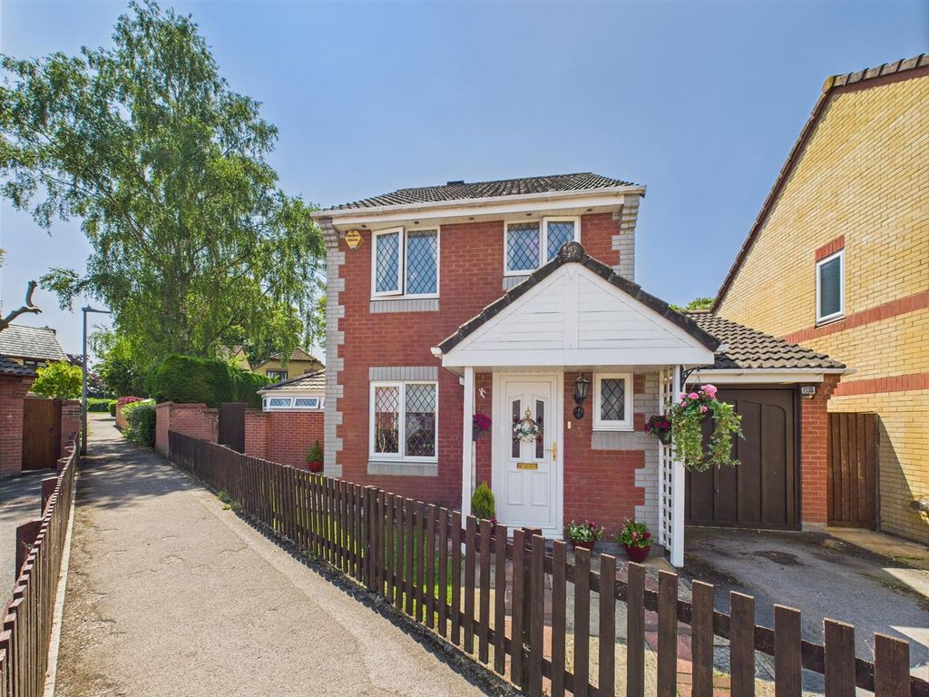 Property photo 1 of 17