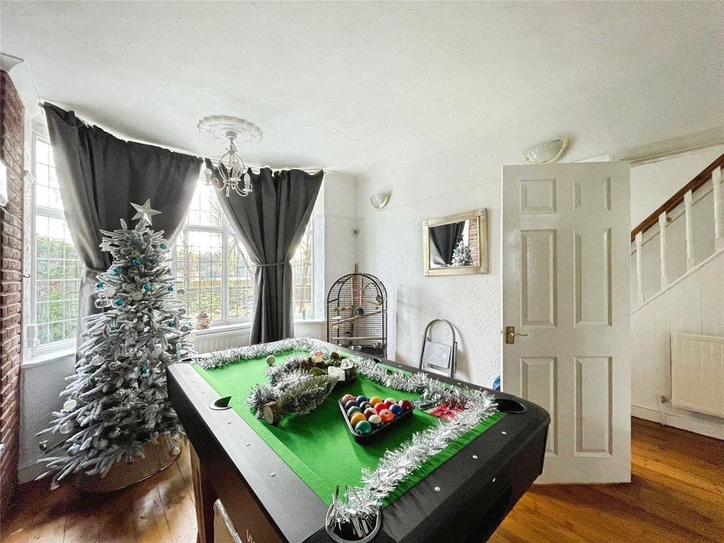 Property photo 3 of 19 Picture No. 05