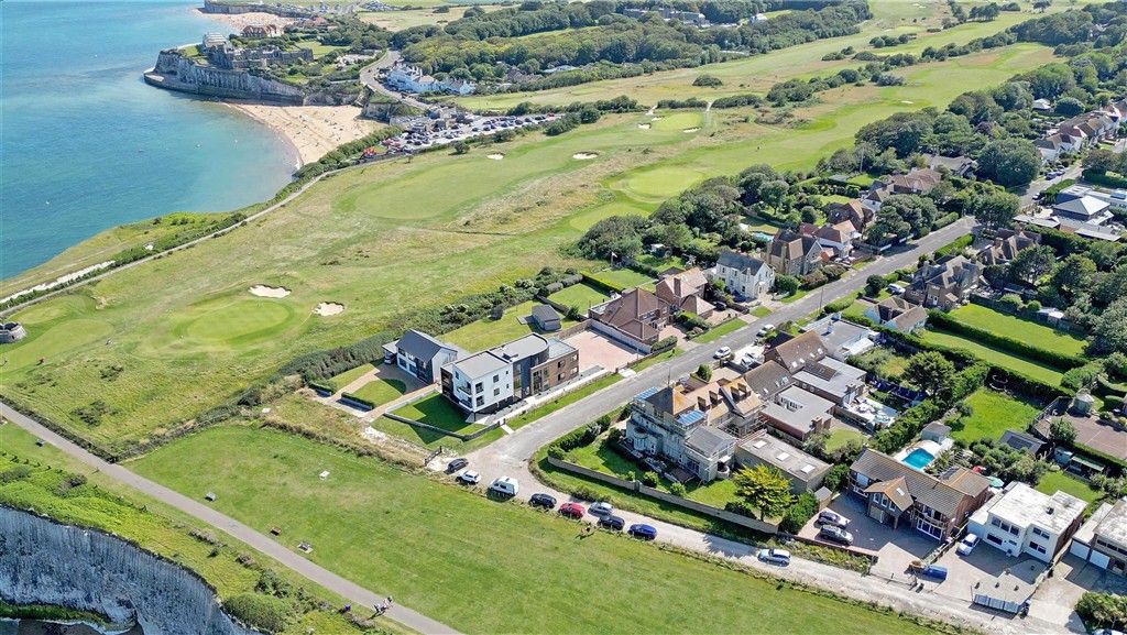 Property photo 1 of 12 Drone 21