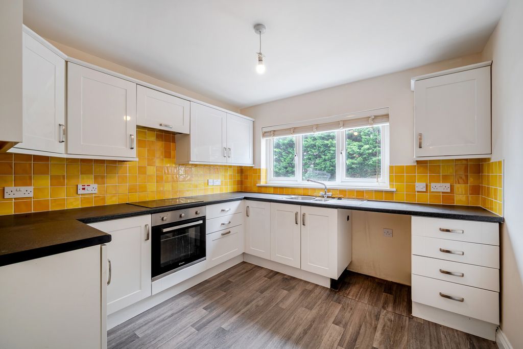 Property photo 3 of 15 1500850-17-1A03E8...
