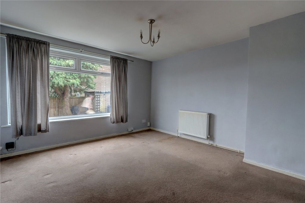 Property photo 2 of 11 Picture No. 08