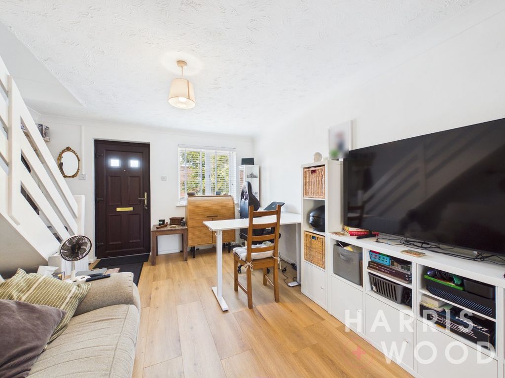 Property photo 2 of 12 5368684