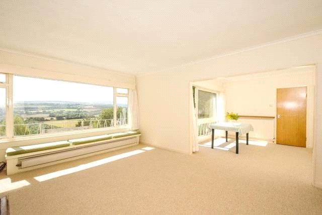 Property photo 3 of 9 Picture No. 06