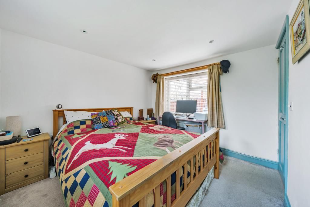 Property photo 2 of 11 Bedroom