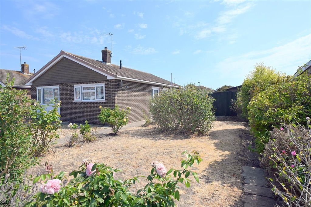 Property photo 1 of 16 Front Elevation