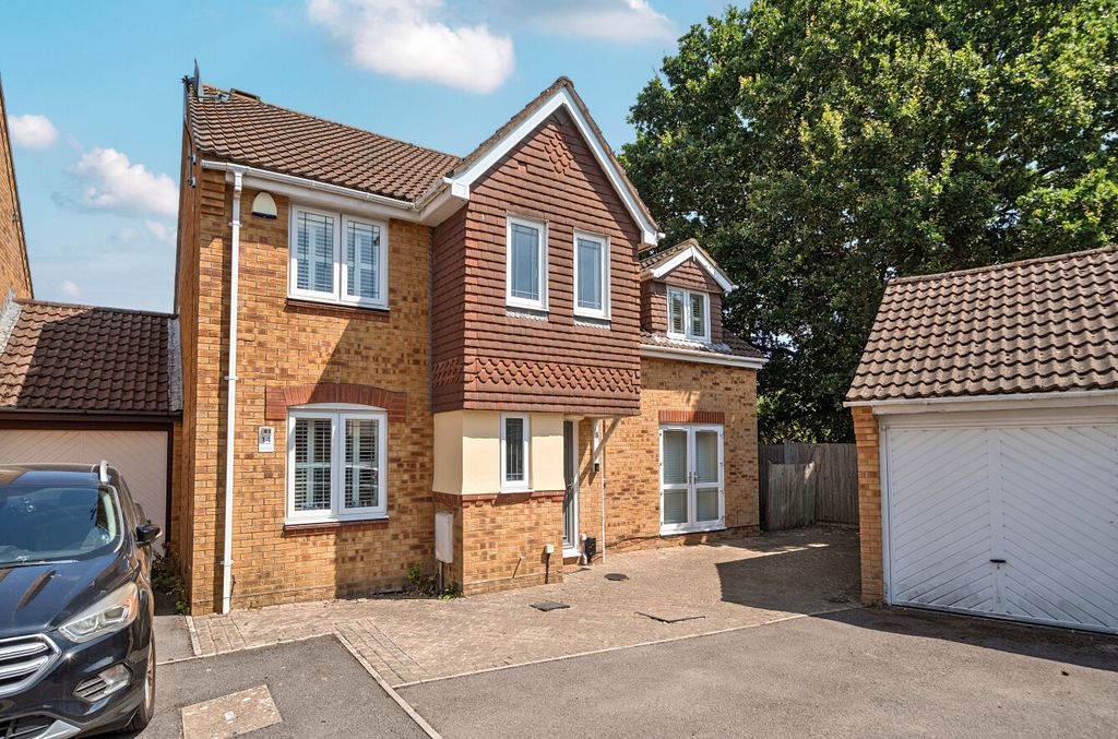 Property photo 1 of 11 1498339-3-6A69013...