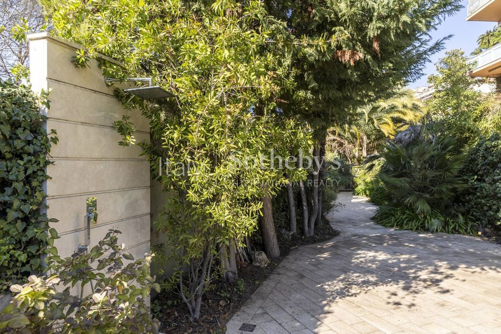 Property photo 3 of 28