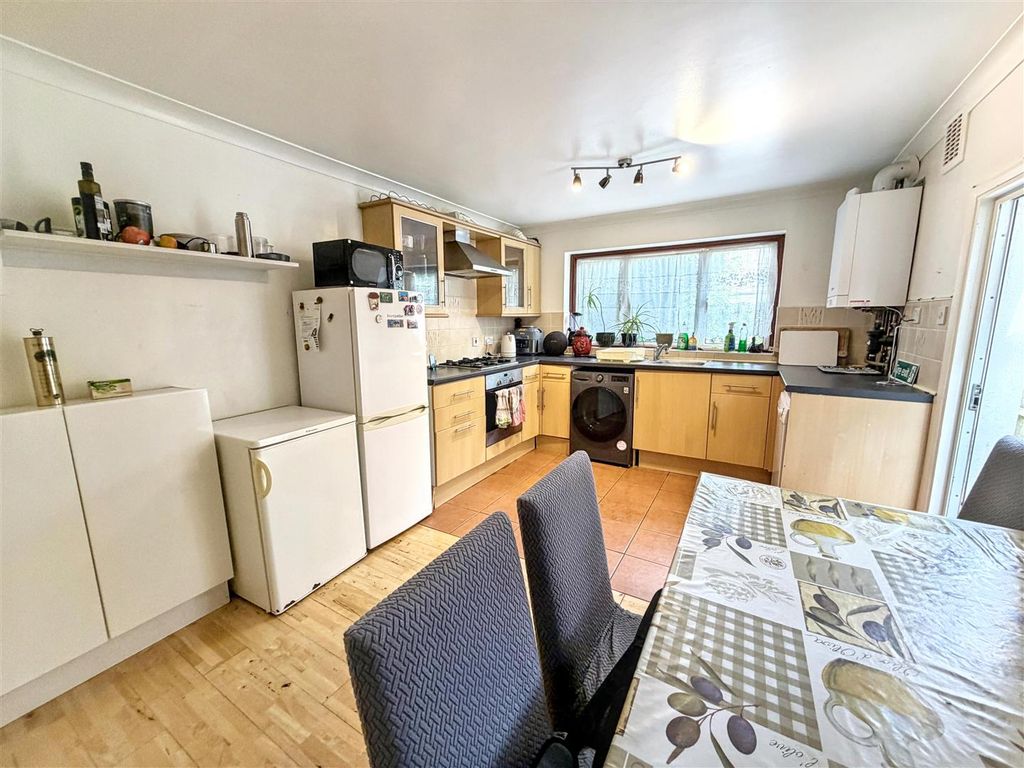 Property photo 2 of 13 Kitchen/Diner