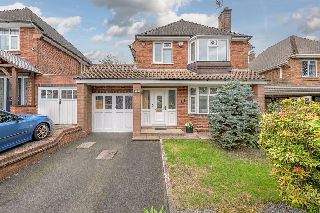 Property photo 1 of 39