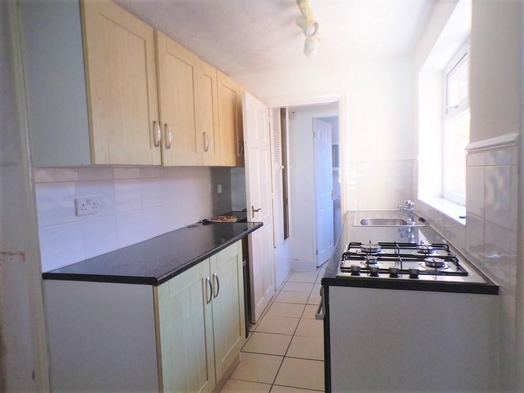 Property photo 2 of 6 Breakfast Kitchen