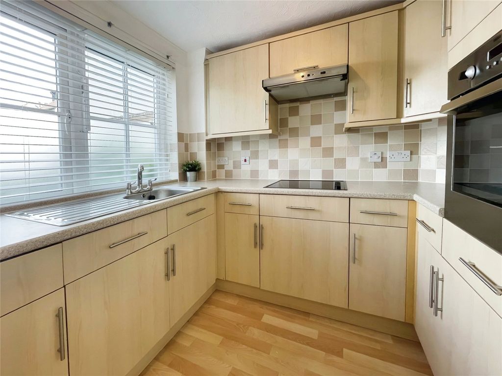 Property photo 3 of 9 Picture No. 10