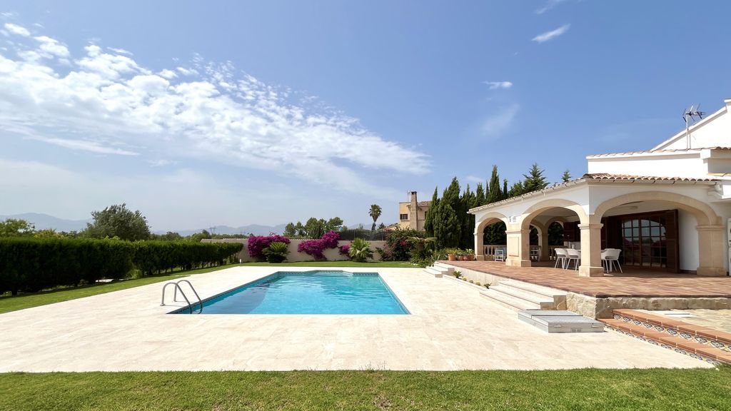 Property photo 1 of 30 003 81769.Jpg