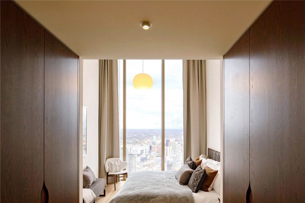 Property photo 3 of 19 Picture No. 17