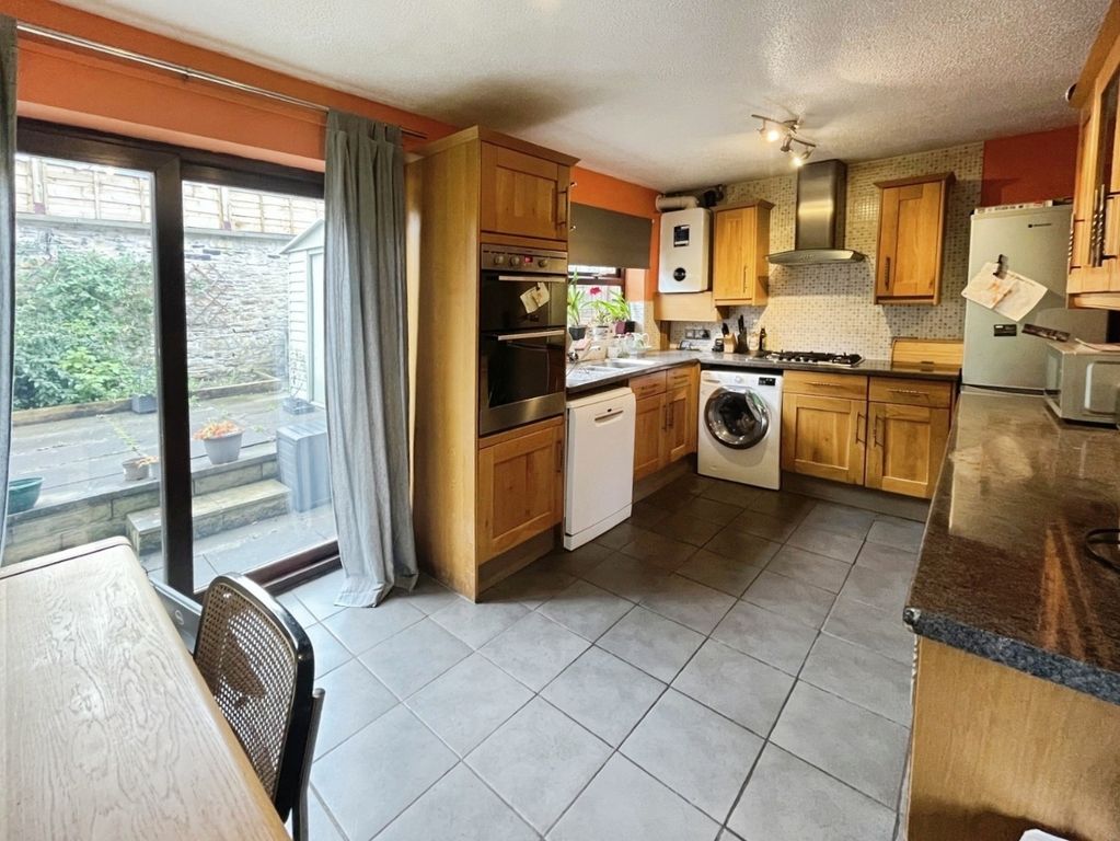 Property photo 3 of 11 Pbox-Img.Jpg