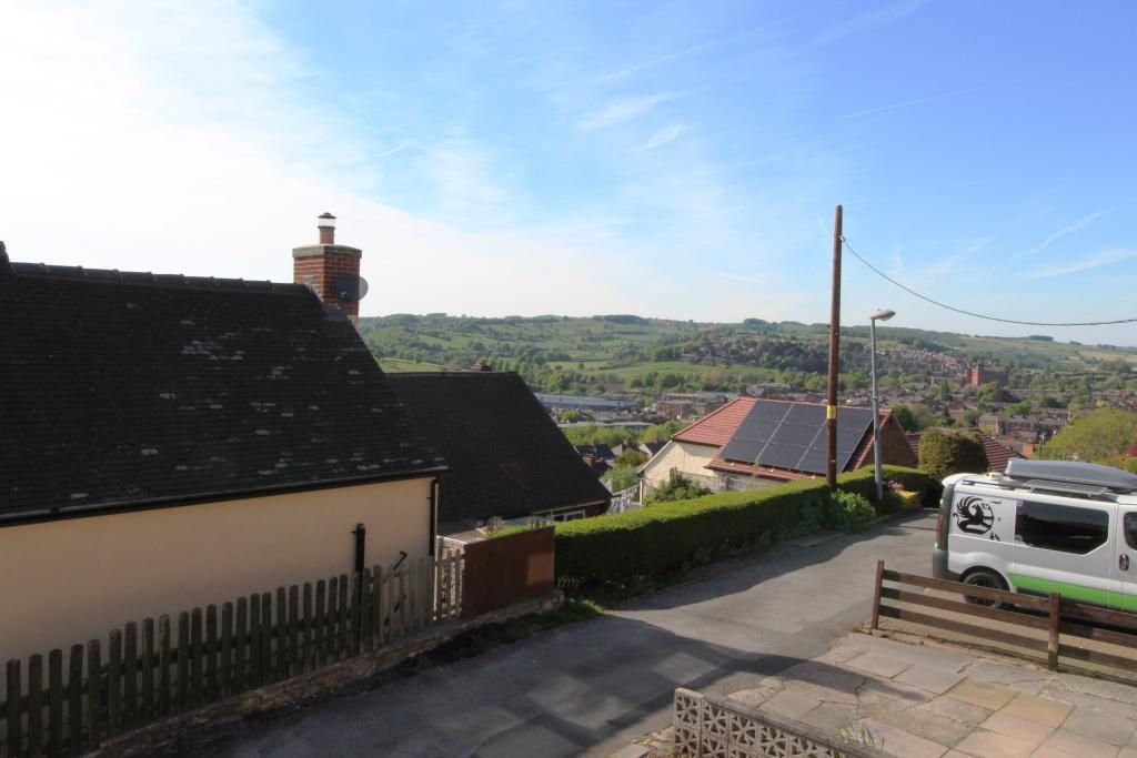 Property photo 2 of 11 Hillside 200.Jpg