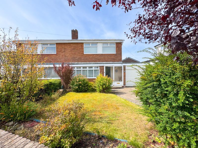 Property photo 1 of 18 External