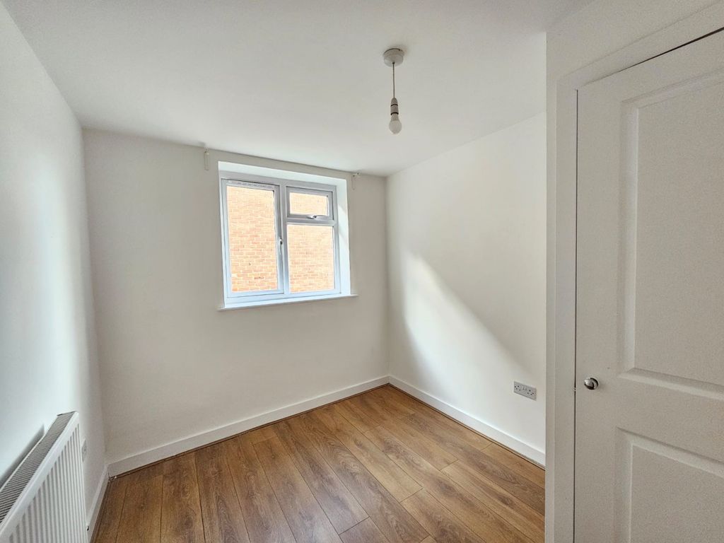 Property photo 2 of 10 Image