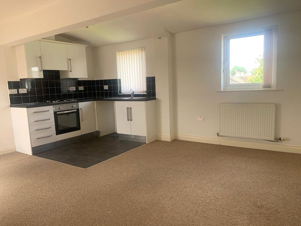 Property photo 3 of 8 Picture No. 02
