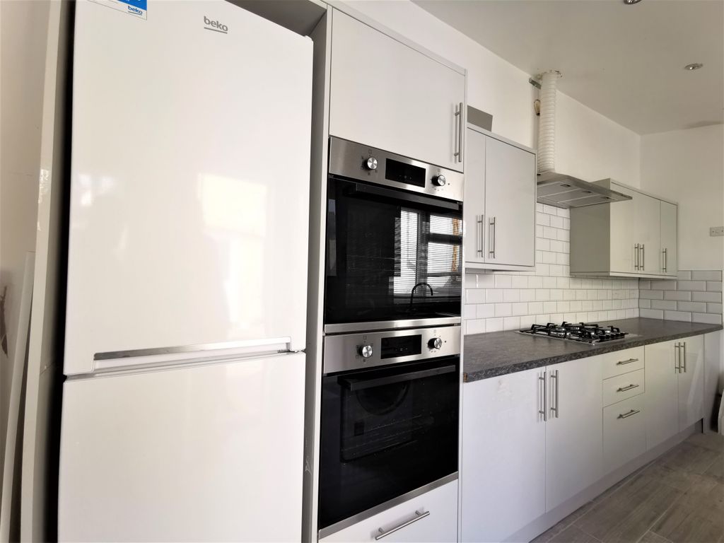 Property photo 3 of 5 Img_20220412_123937