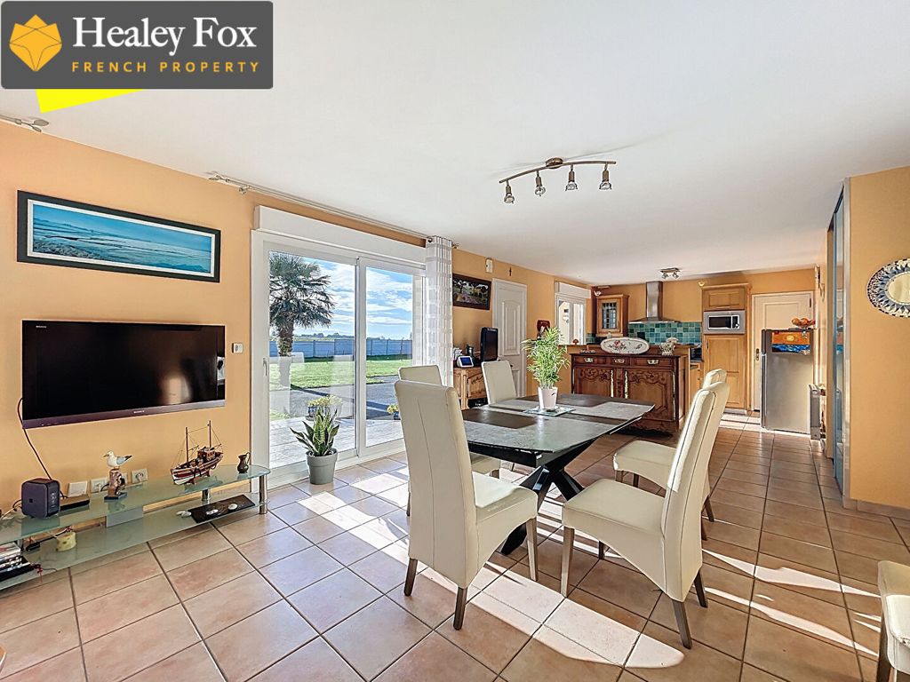 Property photo 3 of 18