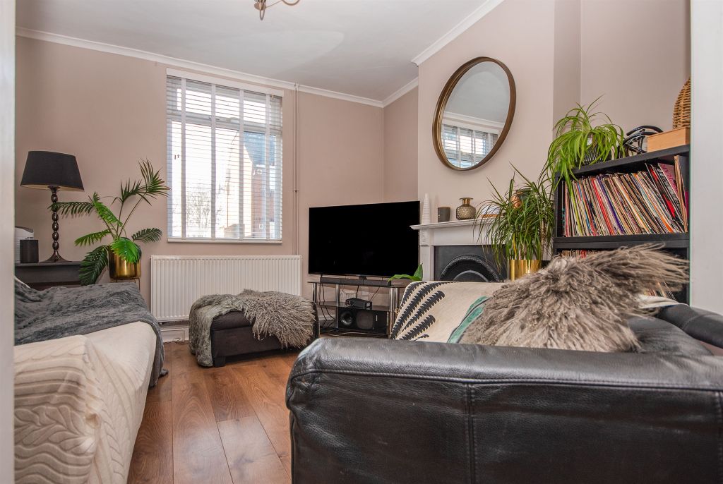 Property photo 2 of 14