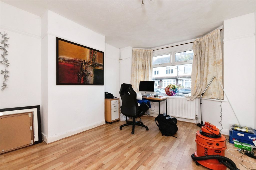 Property photo 3 of 13 Photography
