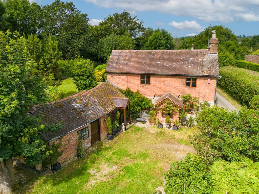 Property photo 1 of 19 Stonehouse Cottage-1.Jpg