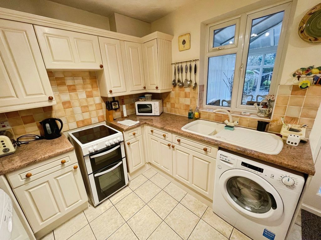 Property photo 2 of 12 Picture No. 08