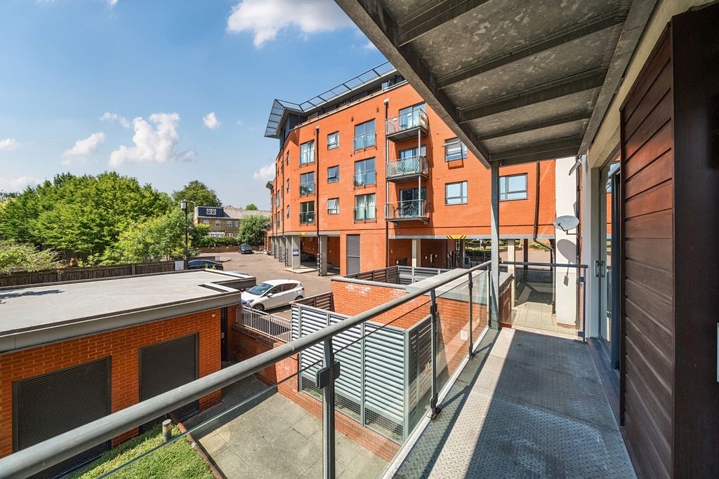 Property photo 2 of 17 Balcony
