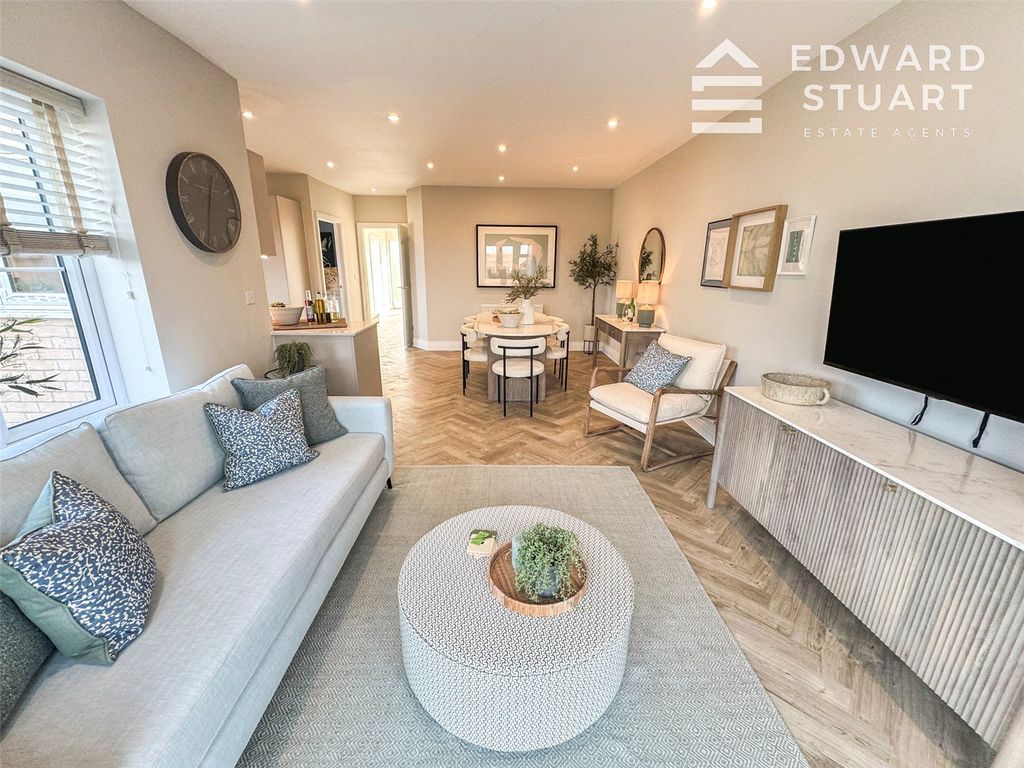 Property photo 2 of 14 Picture No. 04