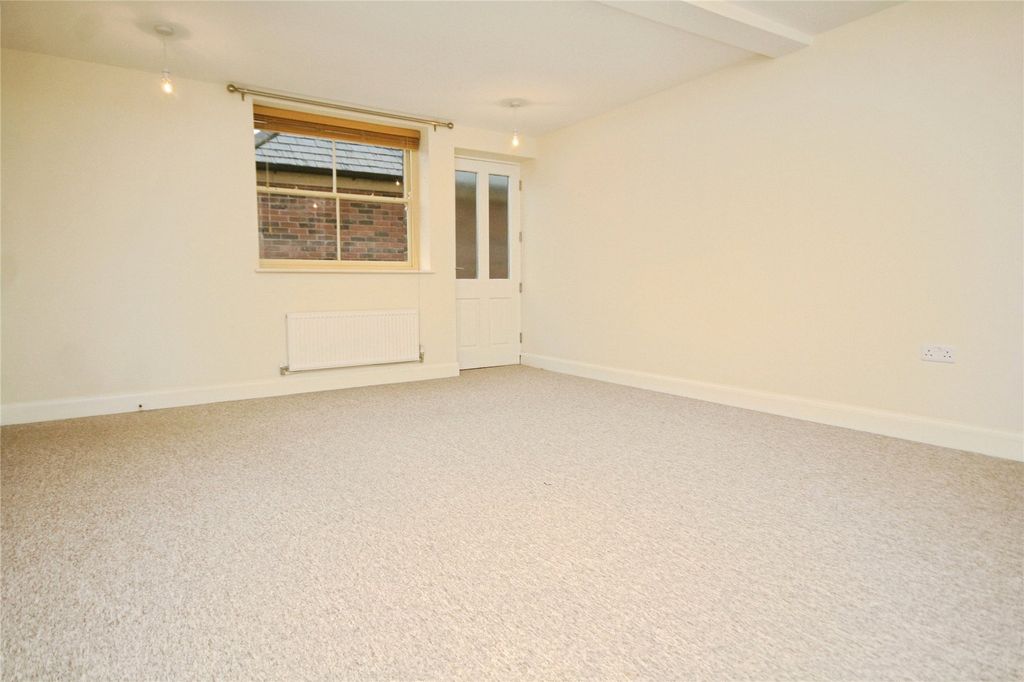 Property photo 3 of 16 Picture No. 40