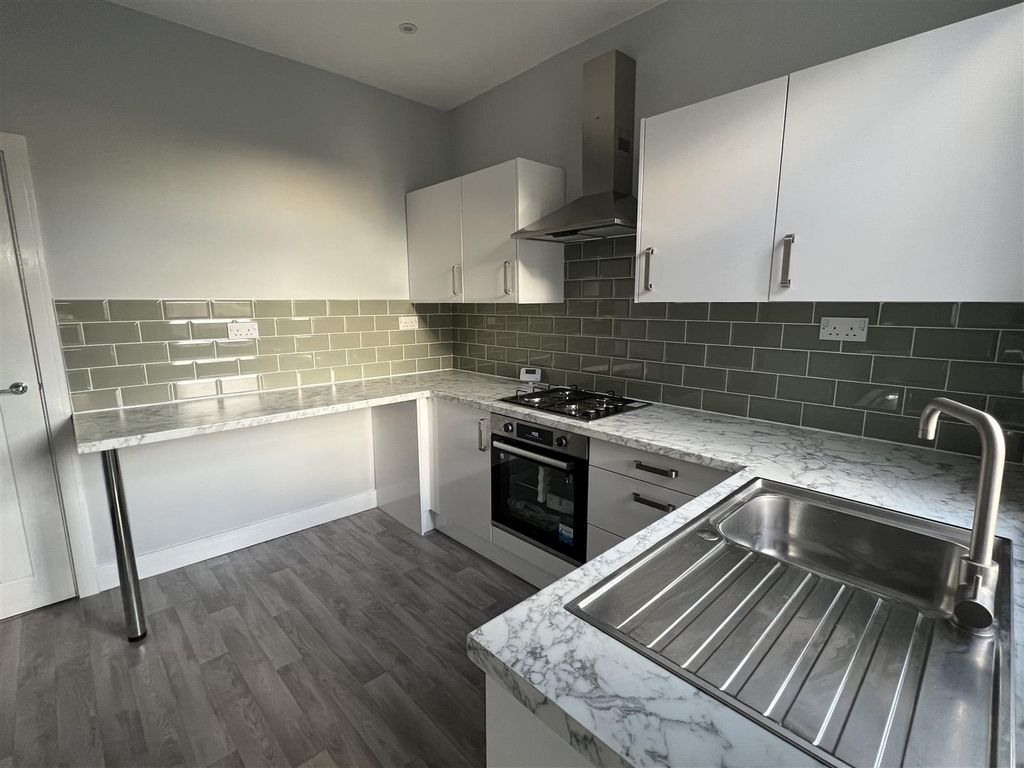 Property photo 2 of 13 Img_3869.Jpg